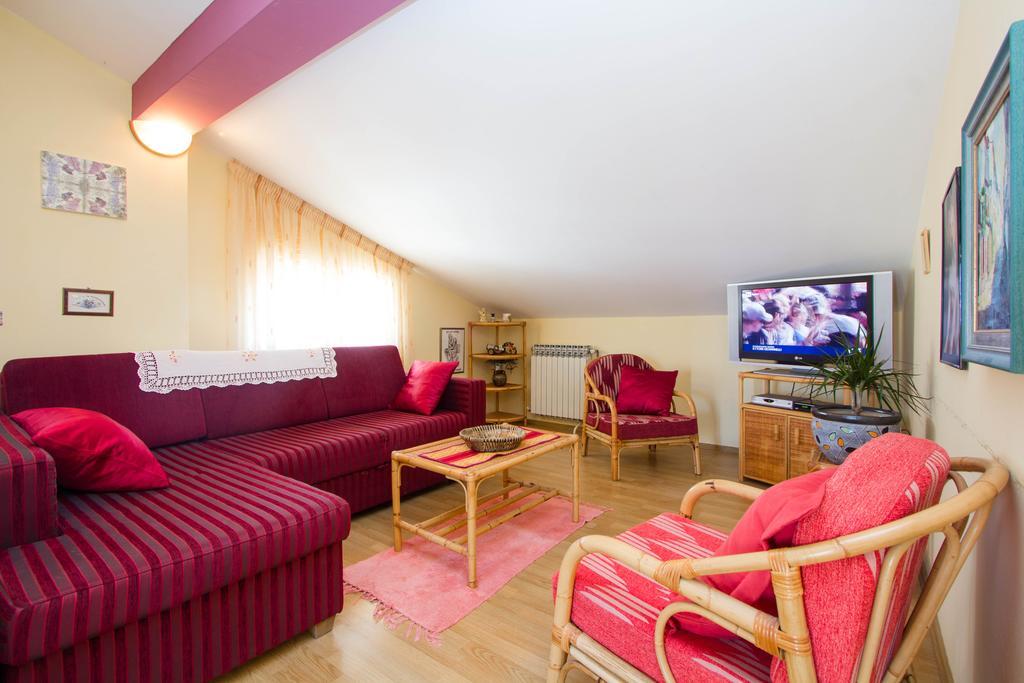 Bella Vista Lägenhet Poreč Exteriör bild